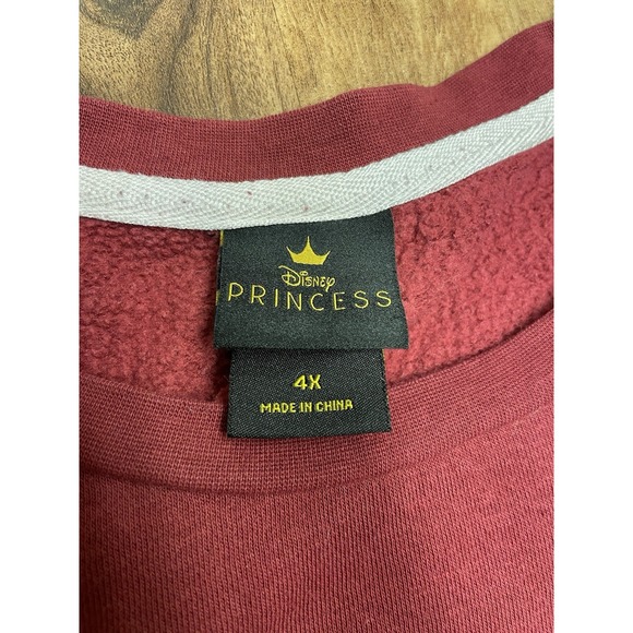 4X Disney Princess Mulan Embroidered Floral Crewneck Sweatshirt Red - Picture 3 of 9